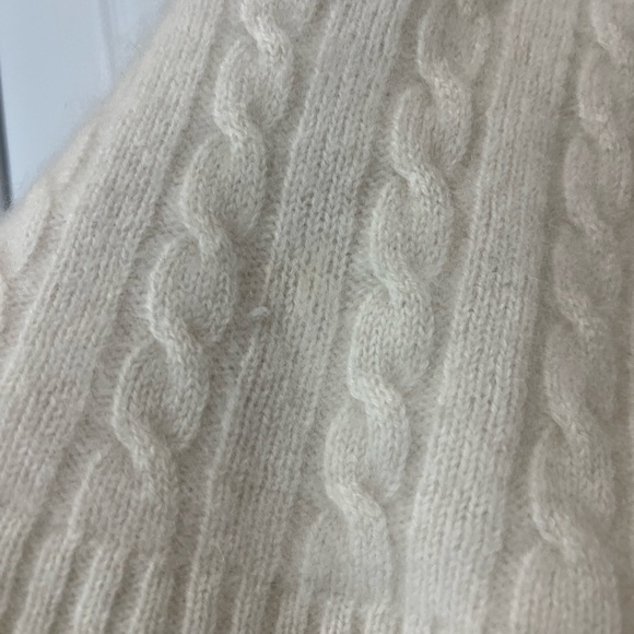 Lauren Ralph Lauren White 💯 Cashmere Cable Knit Sweater P/M - Picture 8 of 12